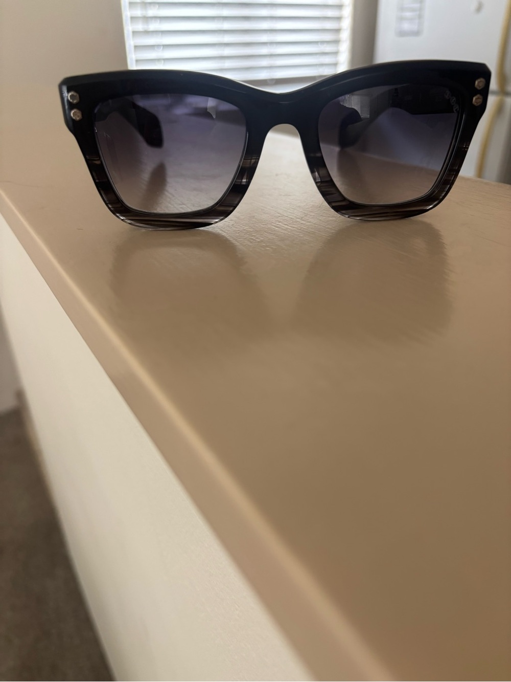 Hoorsenbuhs Gradient Lens Sunglasses - Black